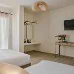 Hotel Socrates 2*