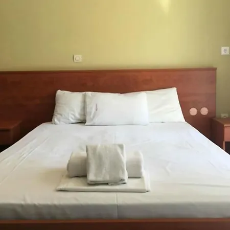 Socrates Hotell