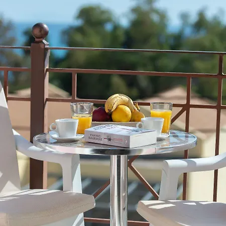 Socrates 酒店 2*