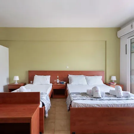 Socrates Hotell